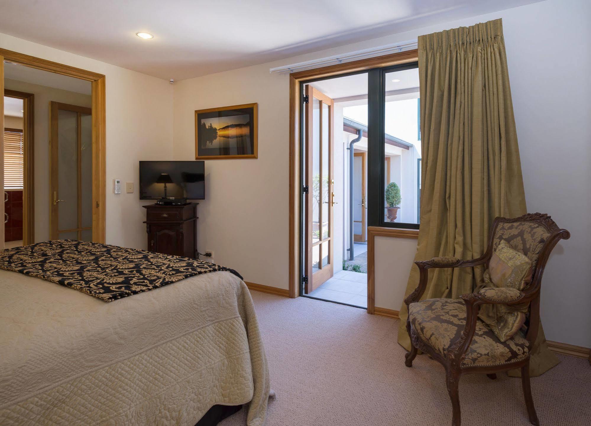 The Flying Trout Boutique Lodge Taupo Zewnętrze zdjęcie